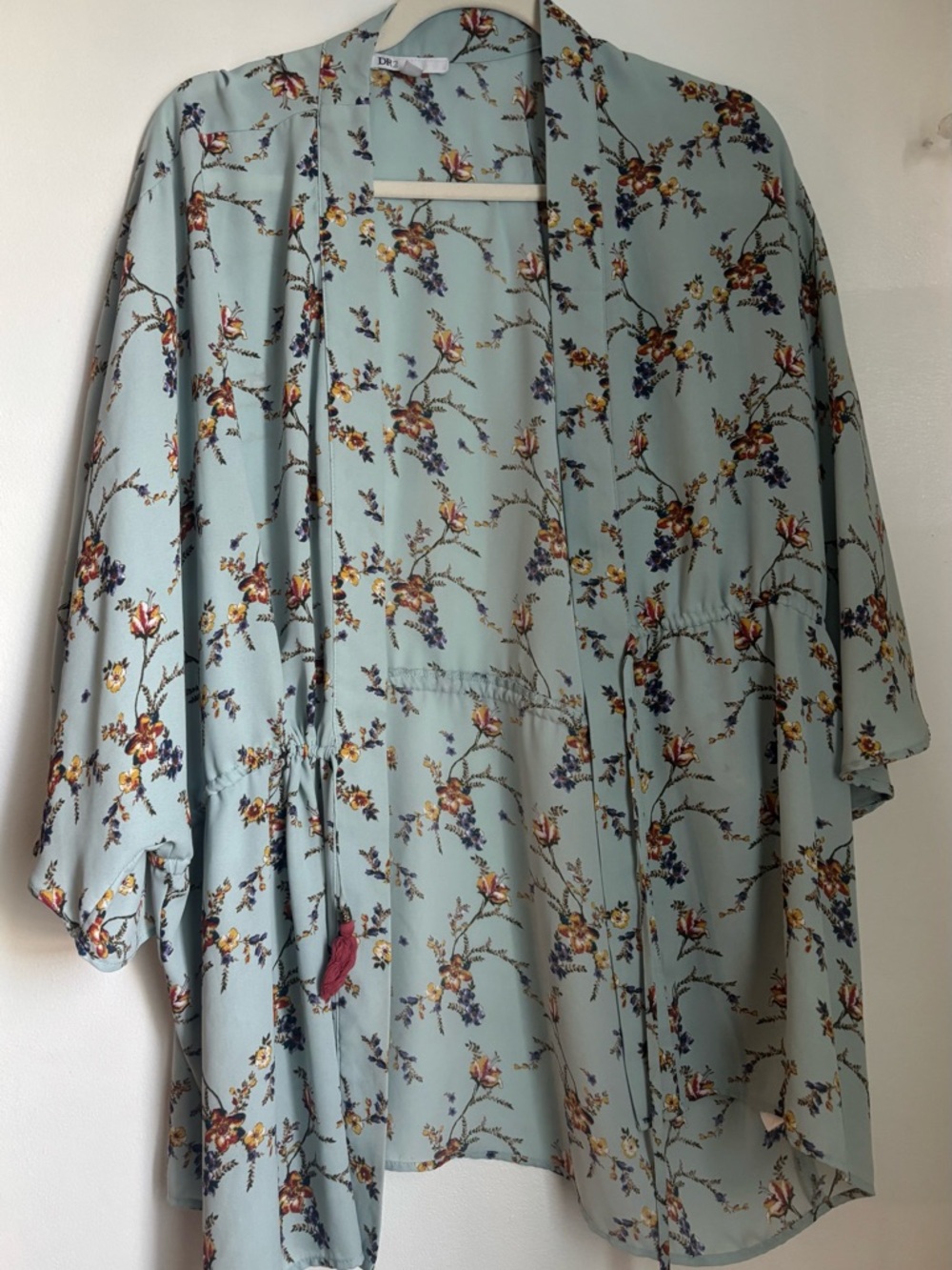 DR2 Pale Blue Floral Kimono